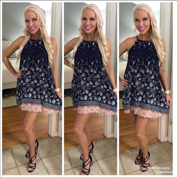 🥰LAST 1! Navy Halter Top Swing Tunic! - Picture 3 of 3